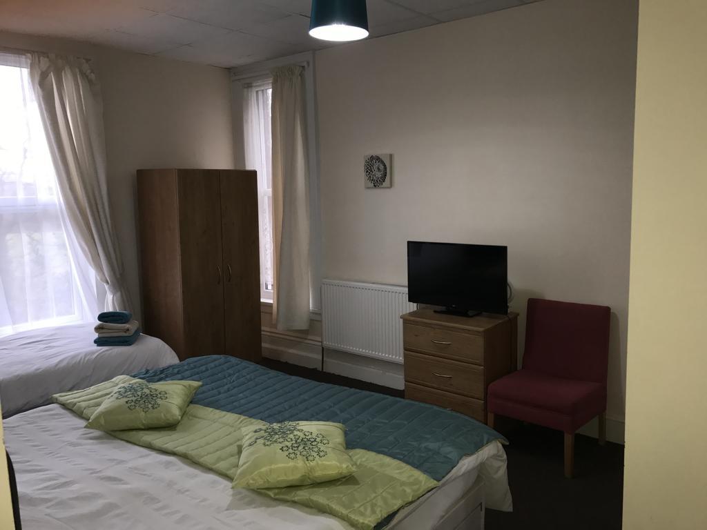 Acorn Lodge Guest House Gosport Extérieur photo